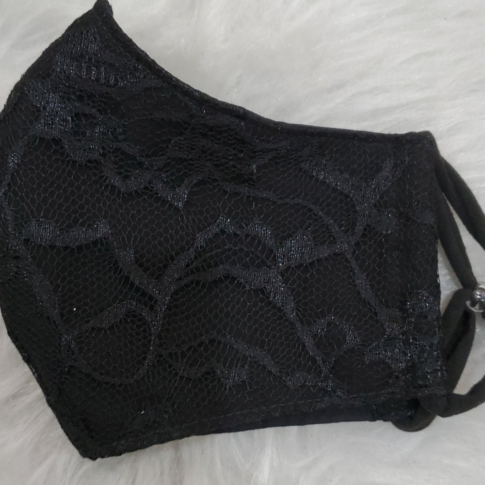 Lace Face Mask - Picture 4 of 8